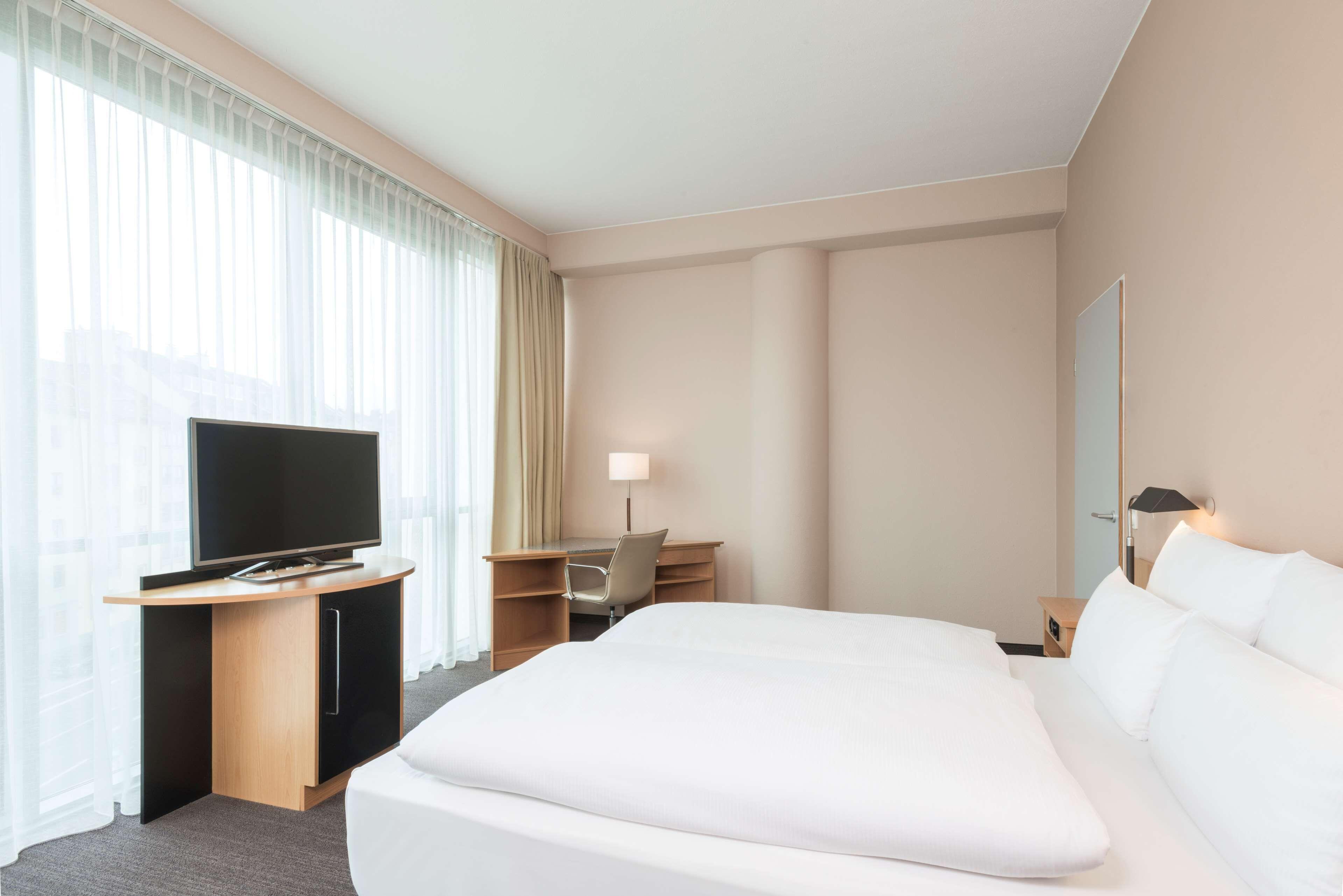 Hotel Nh 4*